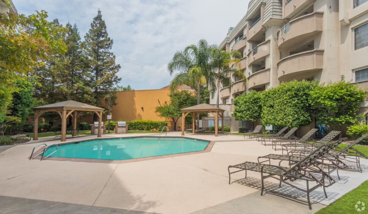 Photos and Video of Park Regency Apartments in Walnut Creek, CA